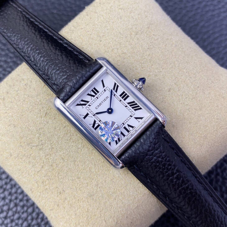 Cartier Large Tank Must watch - Image 3