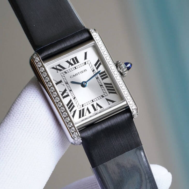 Cartier Small Tank Must watch - Image 3