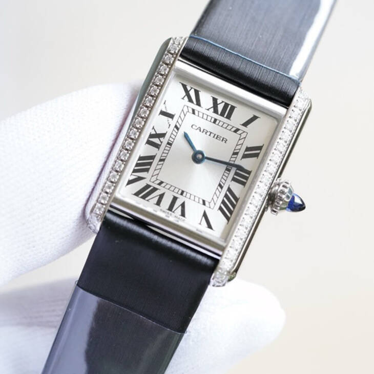 Cartier Small Tank Must watch - Image 4