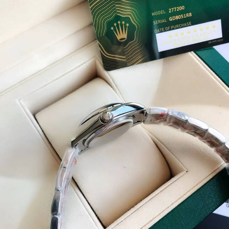 Rolex Oyster Perpetual 31 - Image 4