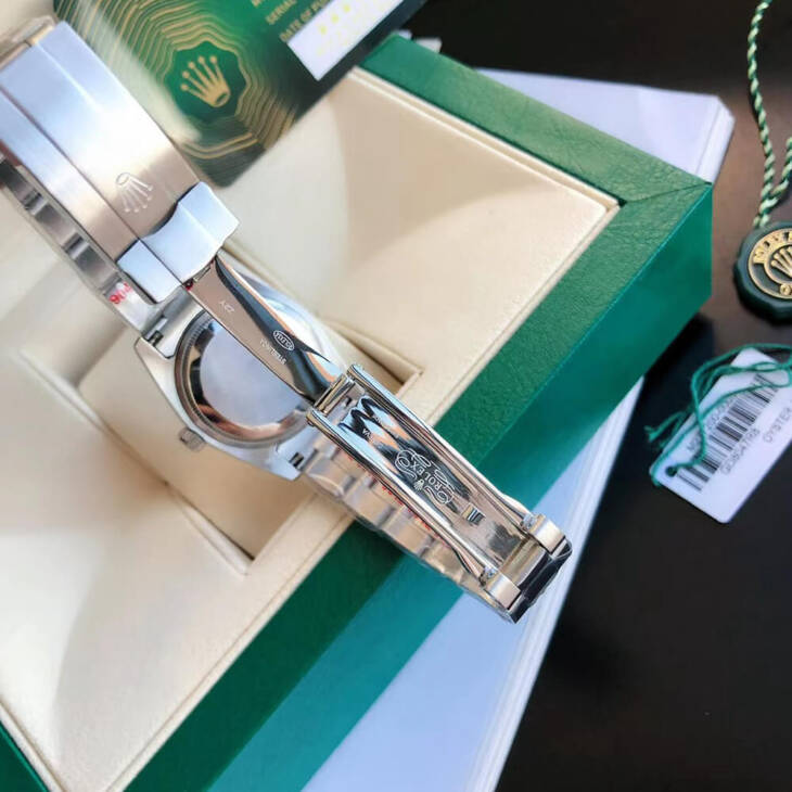 Rolex Oyster Perpetual 31 - Image 7