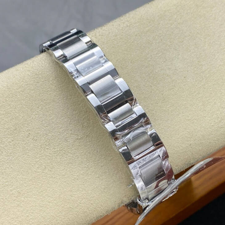 Cartier 33mm Ballon Bleu de Cartier watch - Image 8