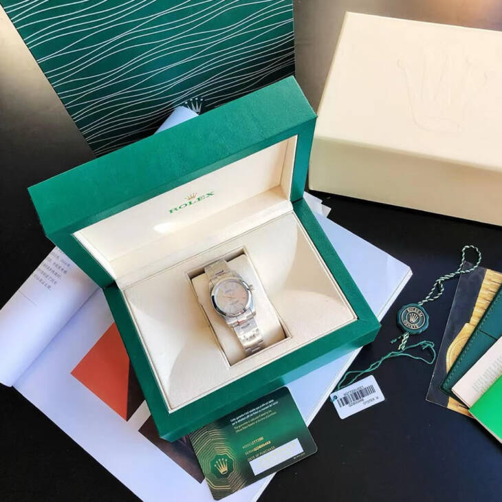 Rolex Oyster Perpetual 31 - Image 8